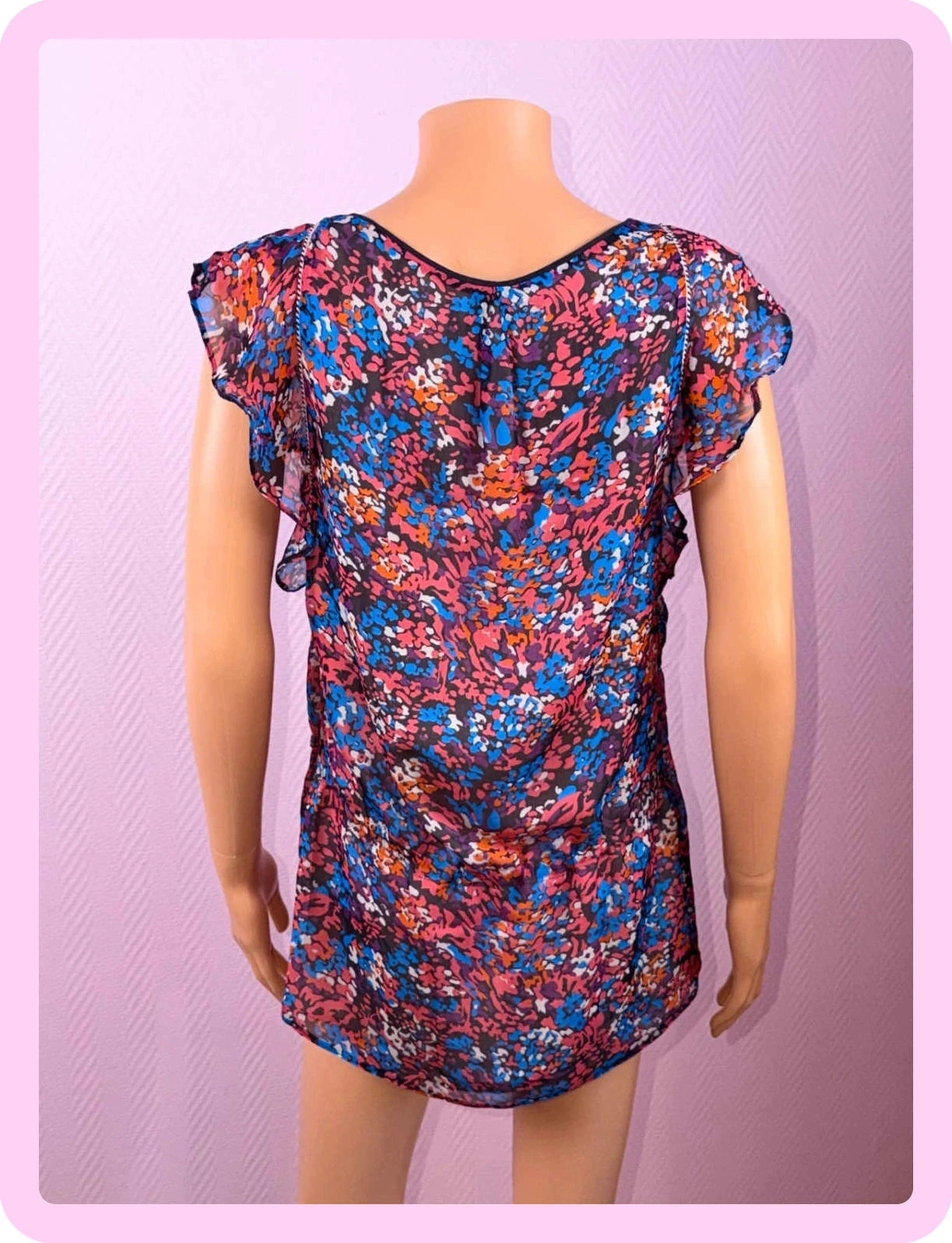 T-shirt feminino Sandro tamanho 2 em ótimo estado – photo 4